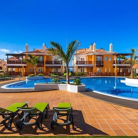 Apartment No Abierto