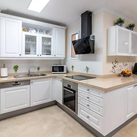 Apartment No Abierto *